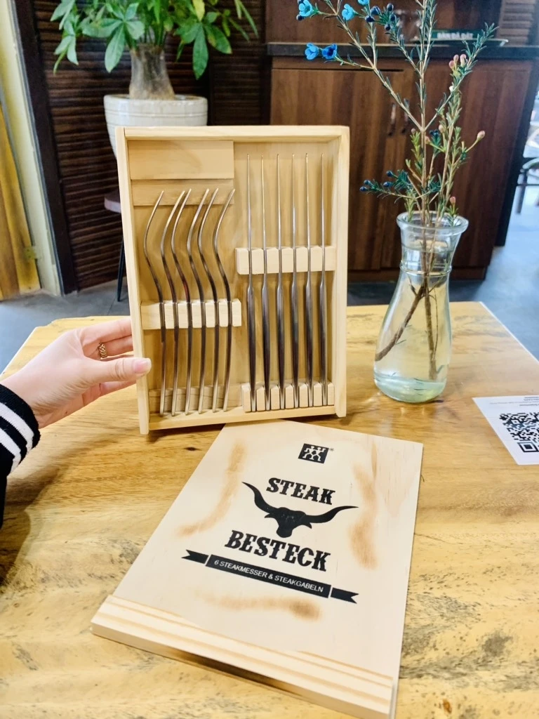 BỘ DAO DĨA ZWILLING STEAK 12 MÓN