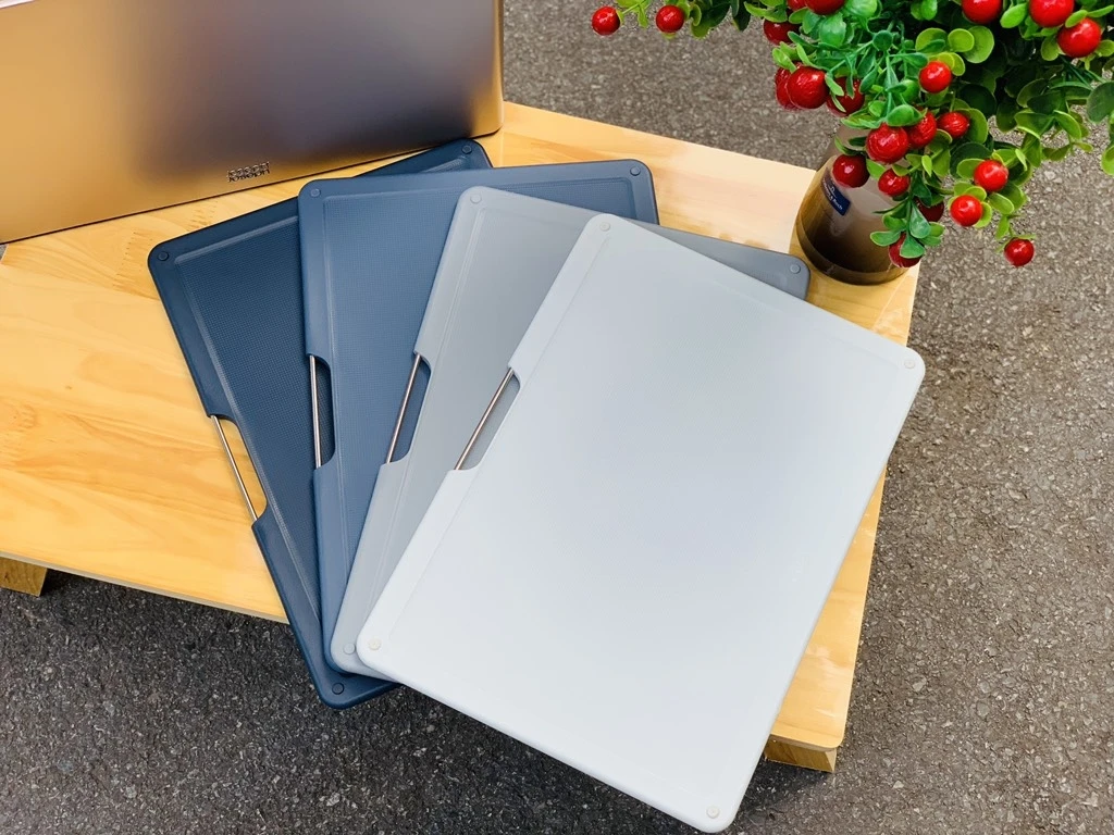 Bộ thớt Joseph Joseph Folio Large 4 món 34 x 24cm (vỏ xám) 60193