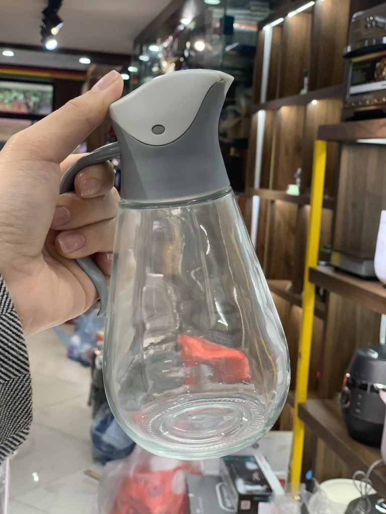 Chai dầu dấm Zuhause 550ml màu xám (dáng lùn)