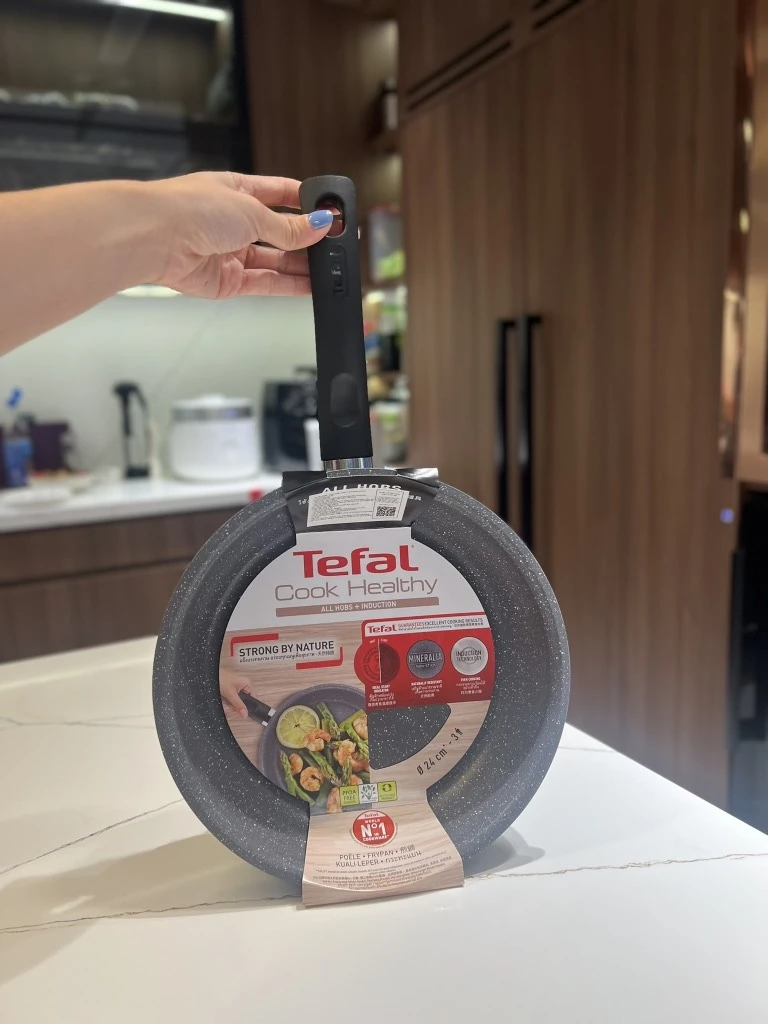 Chảo chống dính vân đá Tefal Cook Healthy 24cm