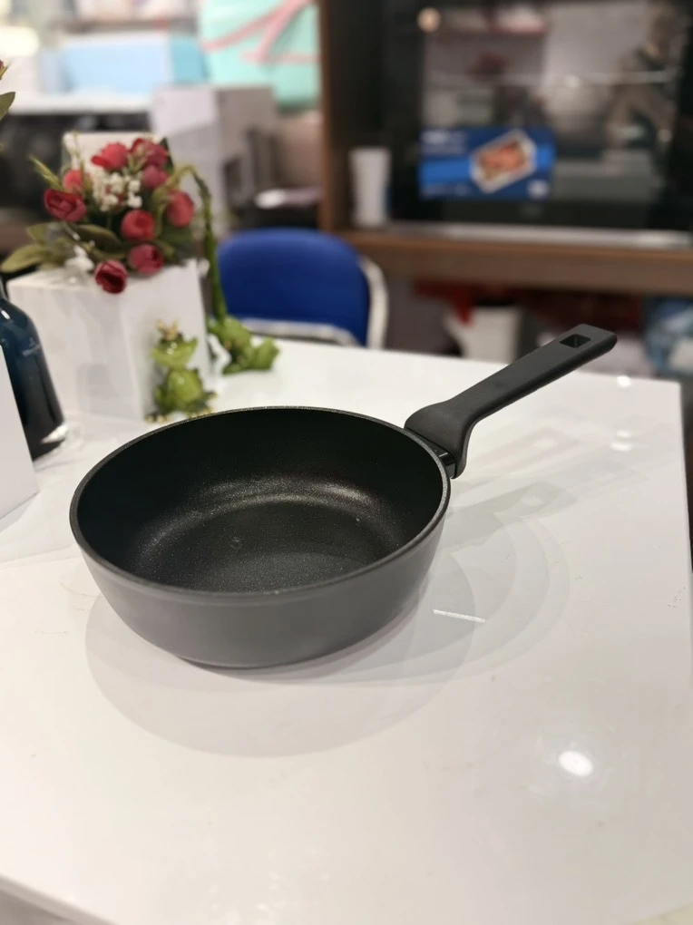 Chảo sâu lòng Titan Pro Double 20cm Sambonet