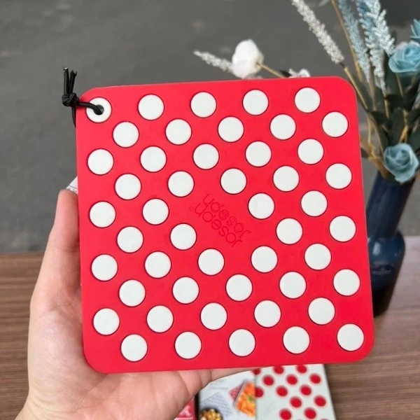 Miếng lót nồi silicon Joseph Joseph Duo Spot-On 20163