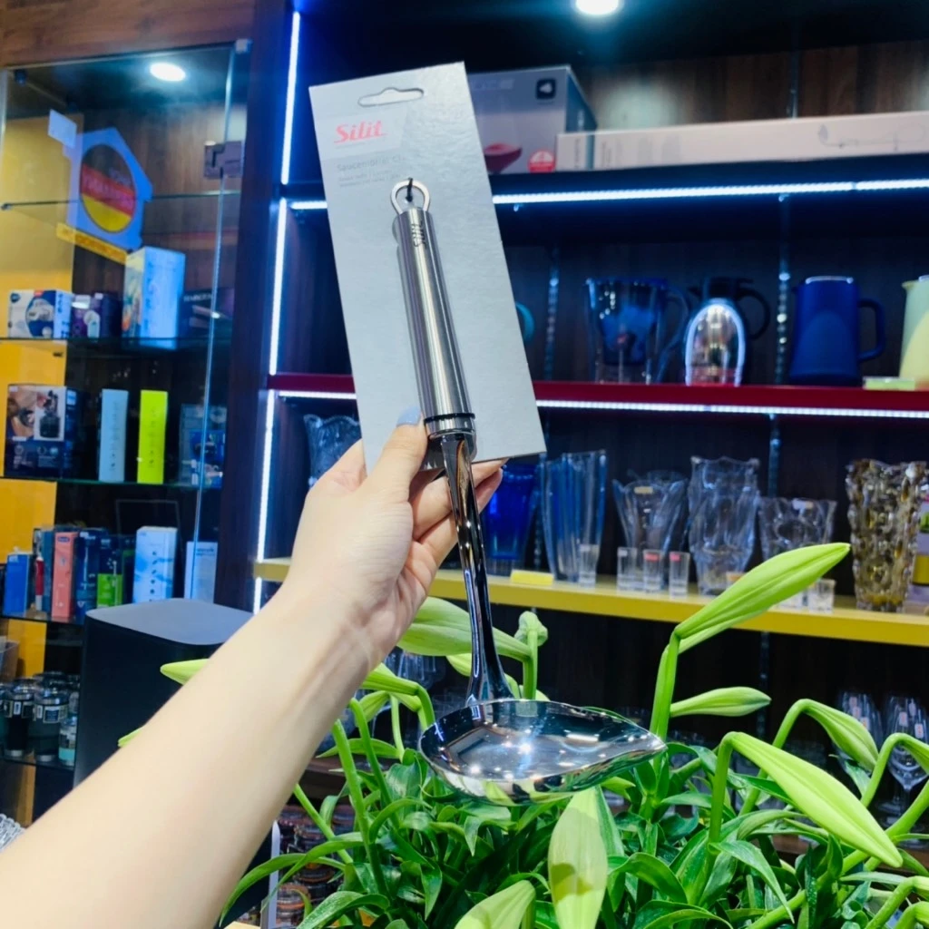 Muôi múc sốt Silit inox