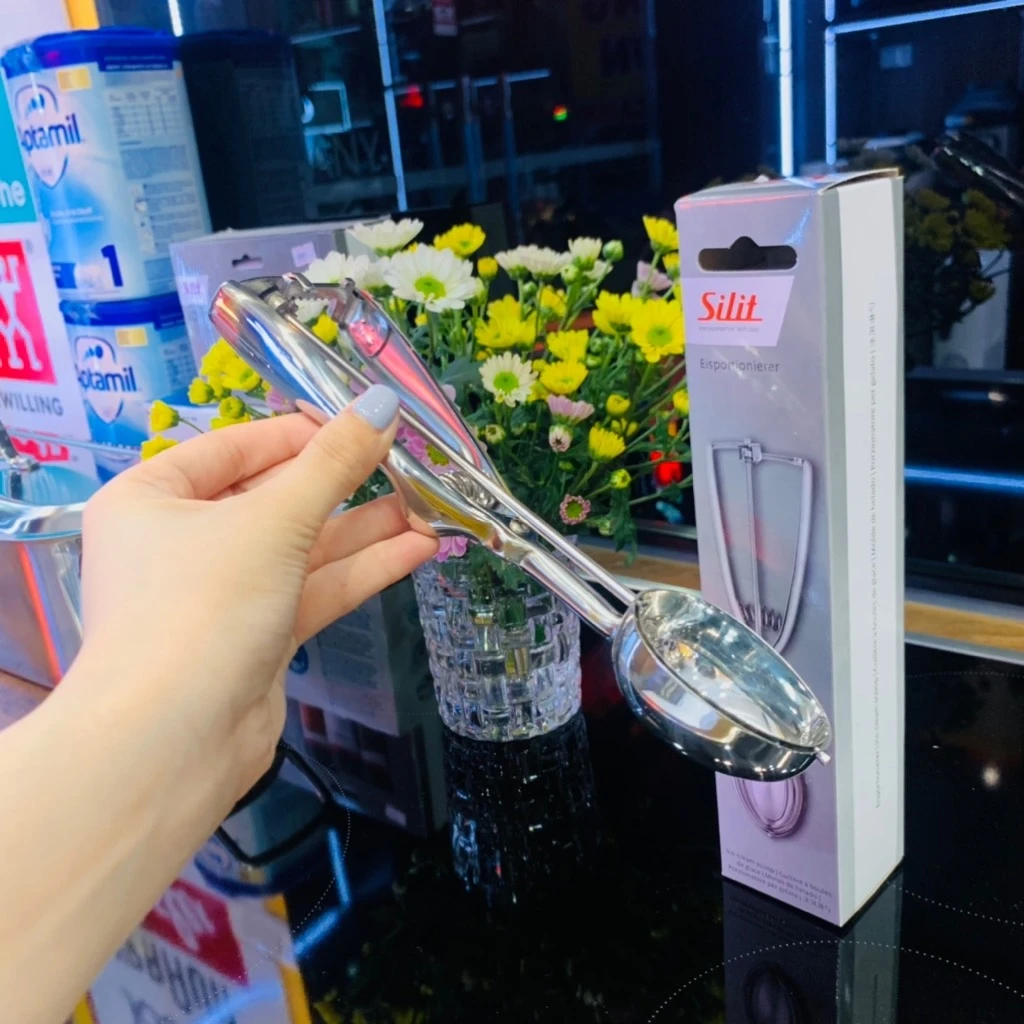 Muỗng múc kem Silit inox hình Oval
