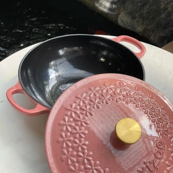 Nồi chảo gang Xizao 22cm nắp hoa nhũ hồng