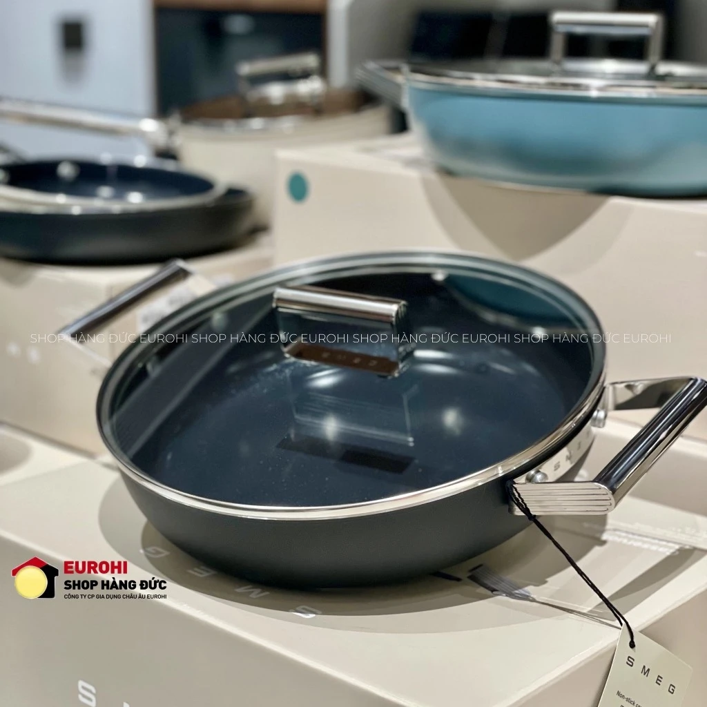 Nồi chảo SMEG DPF2812BLM 28cm màu đen (vung kính)