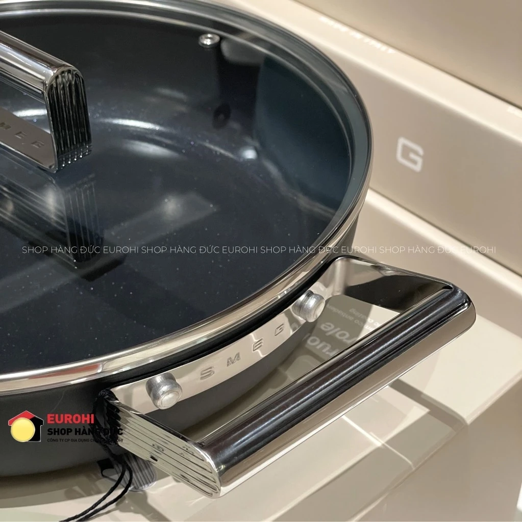 Nồi chảo SMEG DPF2812BLM 28cm màu đen (vung kính)