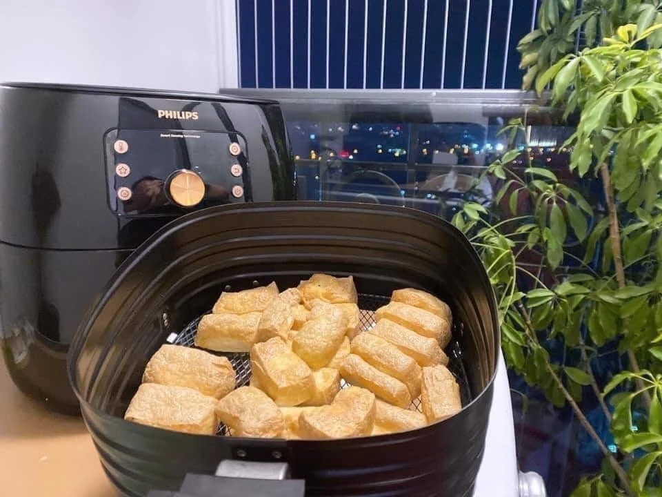 Nồi chiên không dầu Philips HD9860/90