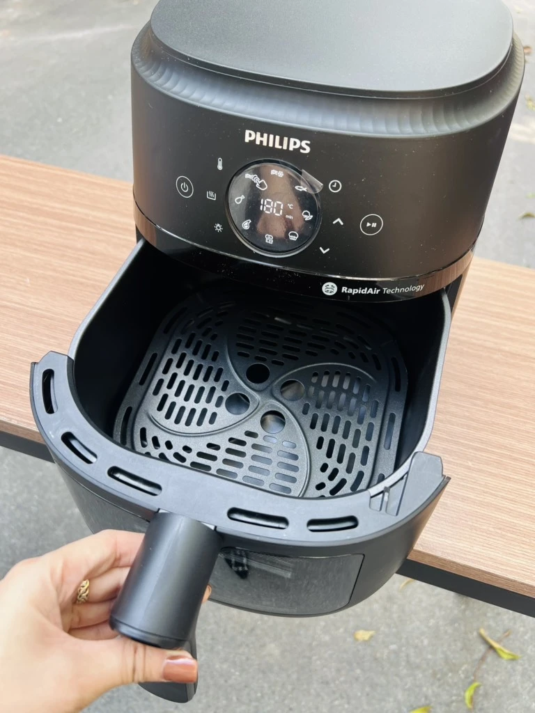 Nồi chiên không dầu Philips NA220 4,2L