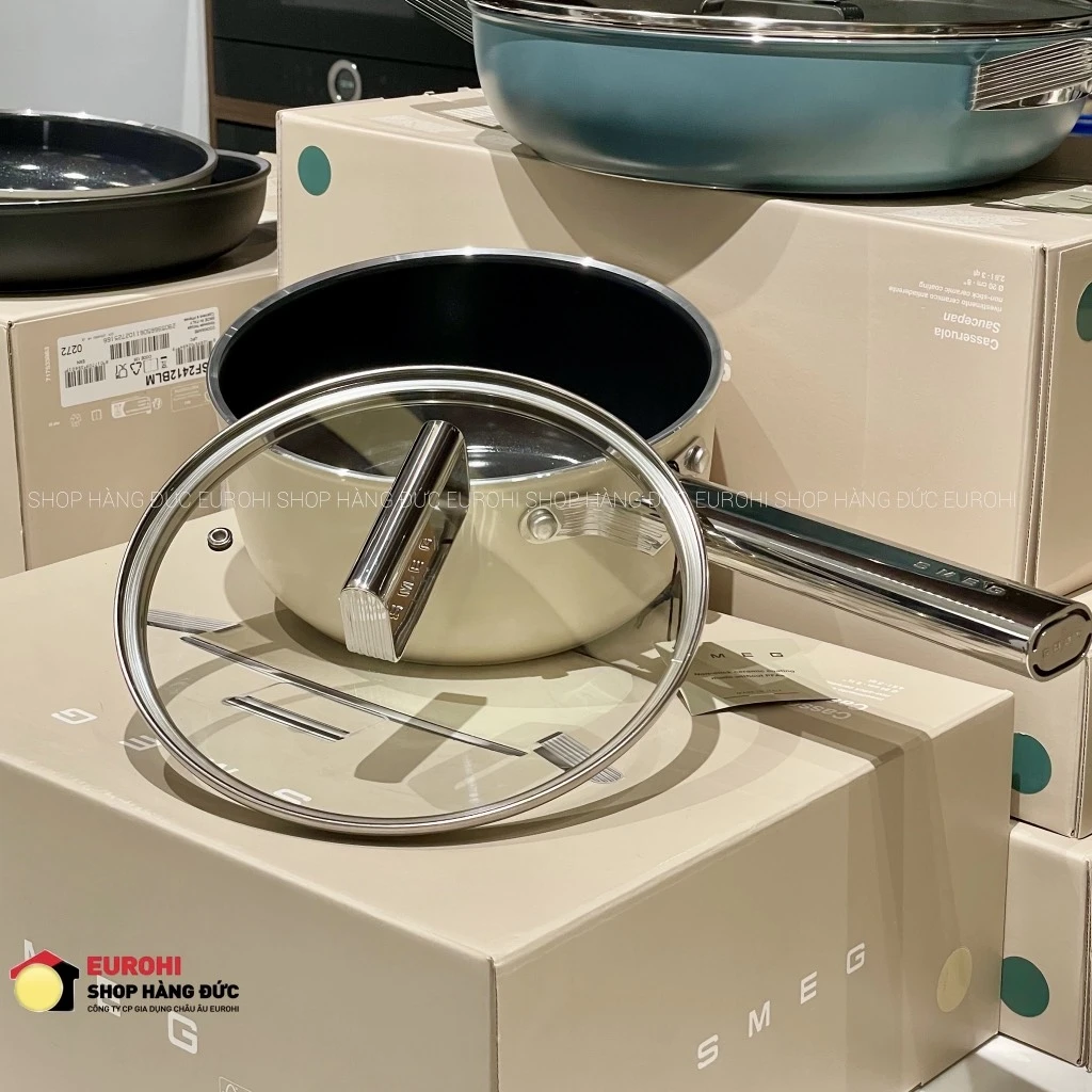 Quánh SMEG SPF2012CRM 20cm màu kem (vung kính)