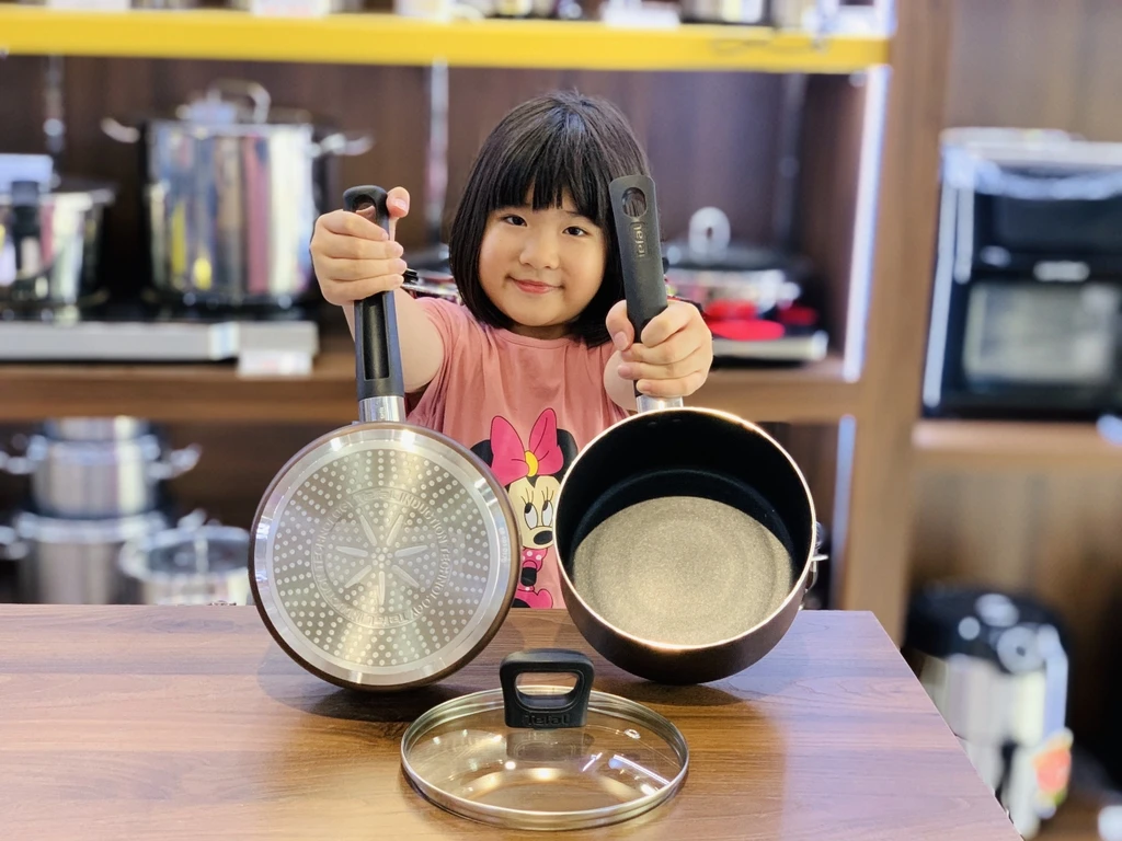 QUÁNH TEFAL DAY BY DAY G1432305 18CM