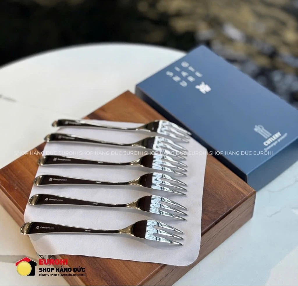 Set 6 dĩa bánh WMF Merit Cromargan Protect (1140646345S)