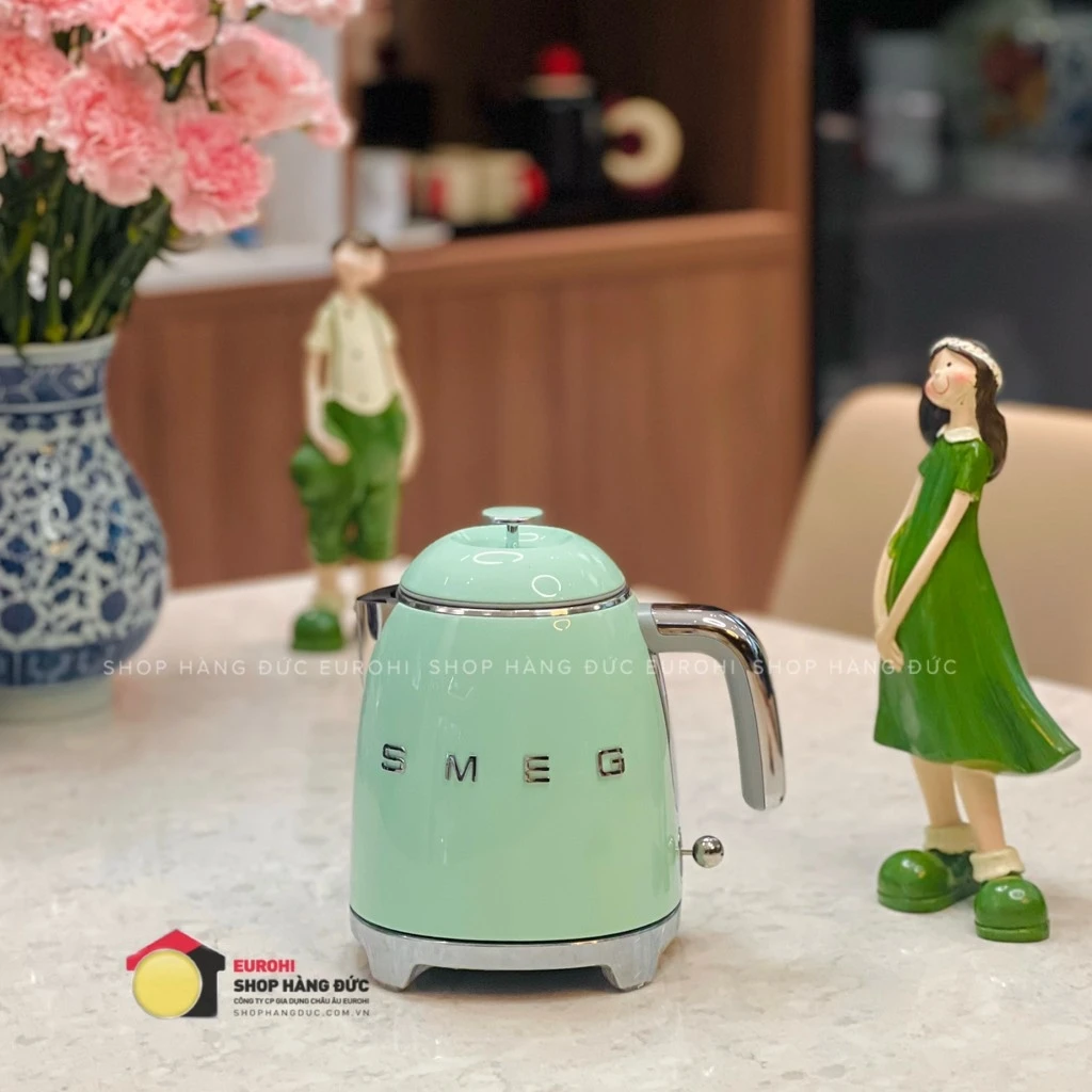 Ấm siêu tốc mini SMEG KLF05PGEU Pastel Green 0,8L màu xanh mint