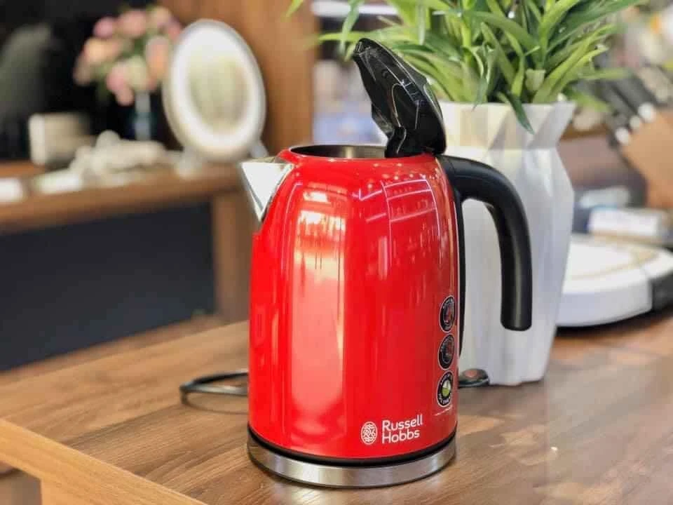 Ấm siêu tốc Russell Hobbs 20412-70 (màu đỏ)