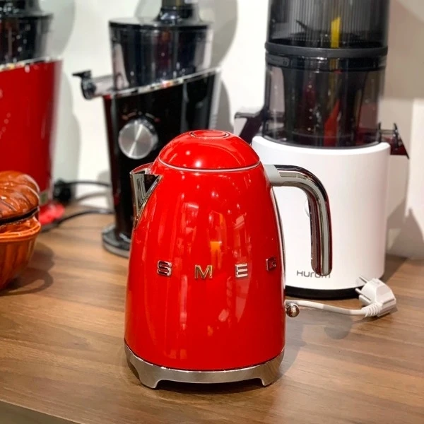 Ấm siêu tốc SMEG KLF03RDEU Red 1,7L 2400W màu đỏ