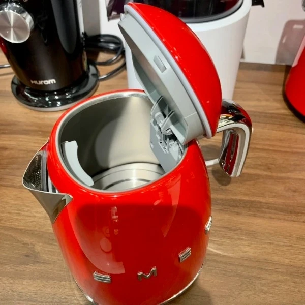 Ấm siêu tốc SMEG KLF03RDEU Red 1,7L 2400W màu đỏ