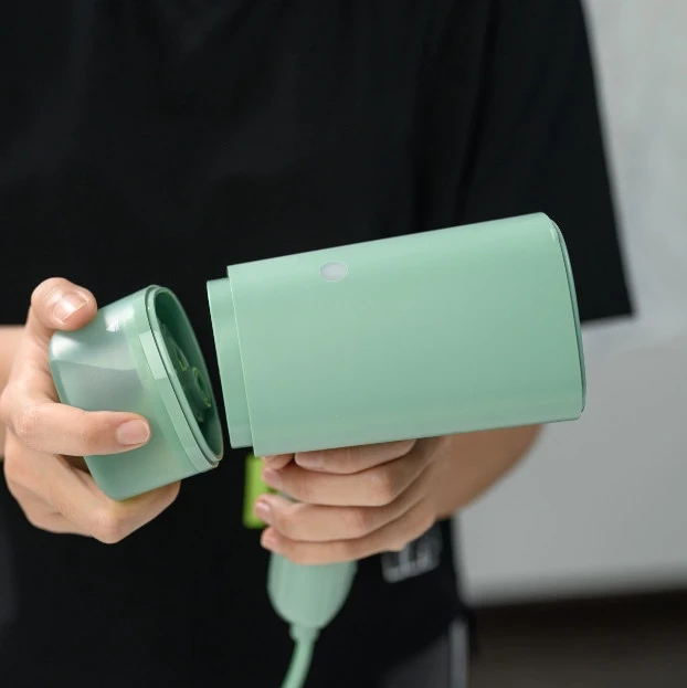 Bàn là hơi nước cầm tay Philips STH3010/70