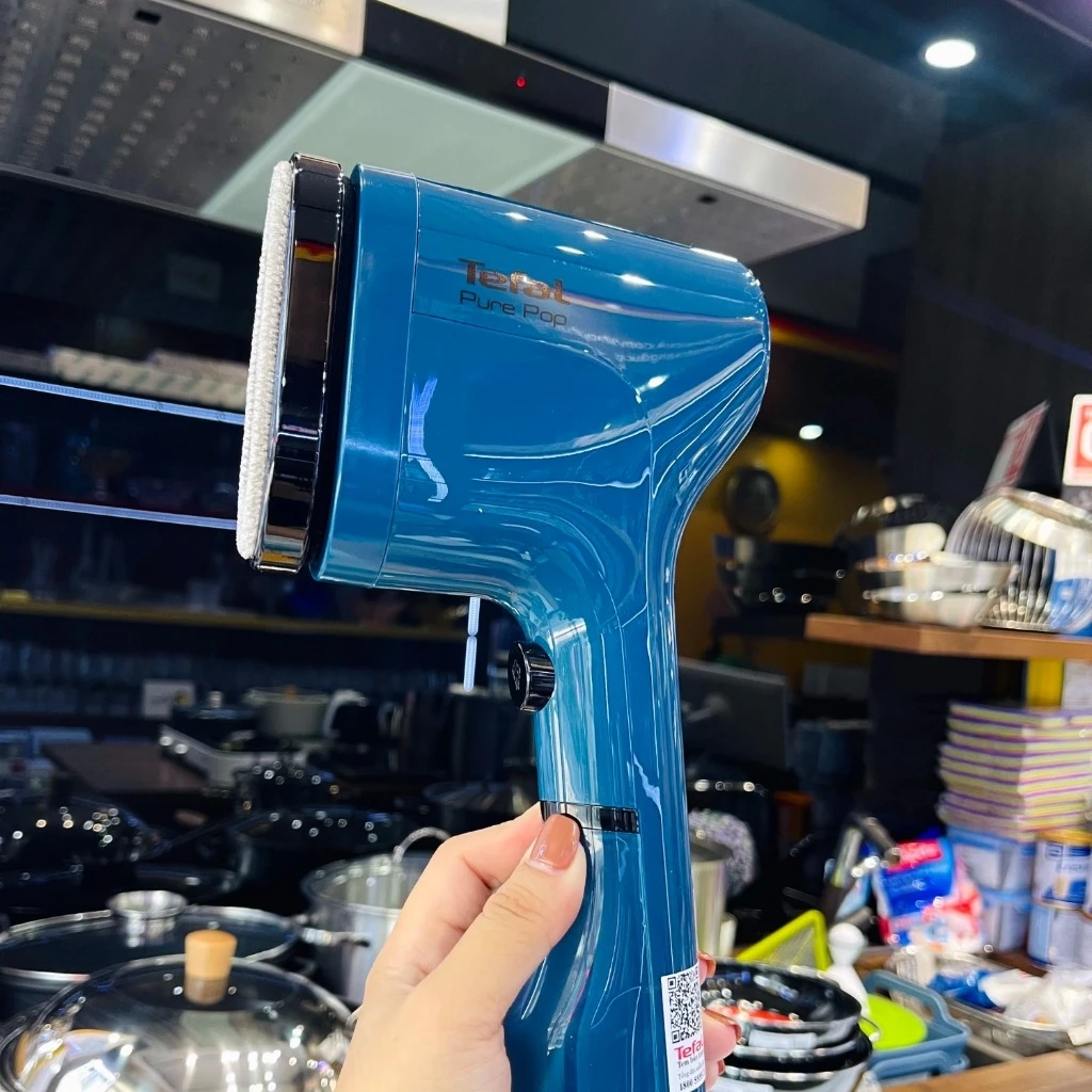 Bàn là hơi nước cầm tay Tefal DT2020E1 Pure Pop màu xanh đậm