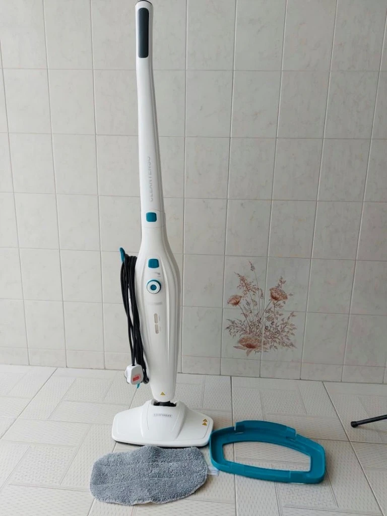 Cây lau nhà hơi nước Leifheit Clean Tenso