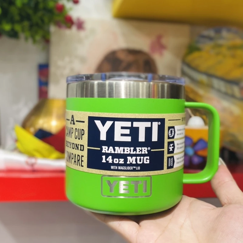 Cốc giữ nhiệt Yeti Rambler 14oz có quai màu xanh lá