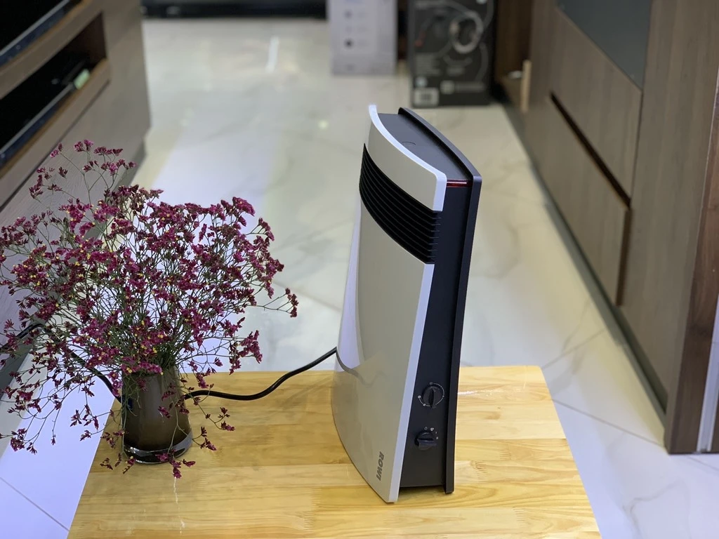 Máy sưởi nhà tắm, sưởi phòng Rowi HBS 1800W