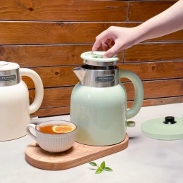 Ấm siêu tốc 2 lớp cooltouch 1,5L Kaiyo màu xanh mint