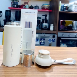 Bình giữ nhiệt 2 lớp inox Kaiyo màu be 600ml