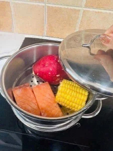 Nồi hấp mini WMF Vegetable Steamer with Lid 16cm