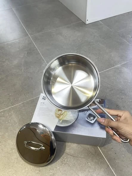    	 Quánh WMF mini có nắp (Φ 16cm)